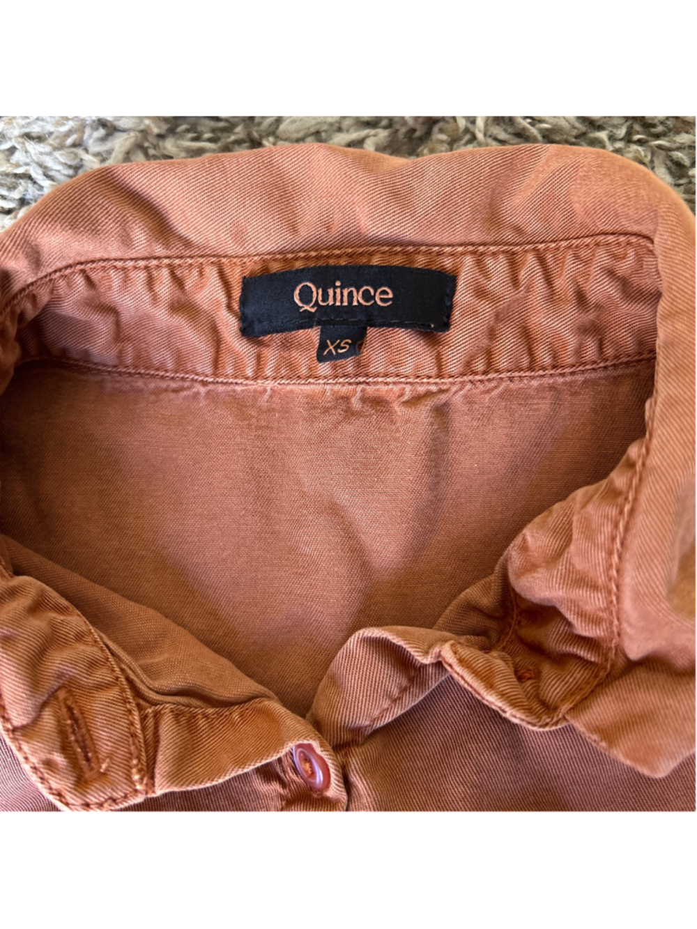 Women's Quince Lyocell Button Down Shirt XS Washed Vintage Terracotta - Picture 3 of 5
